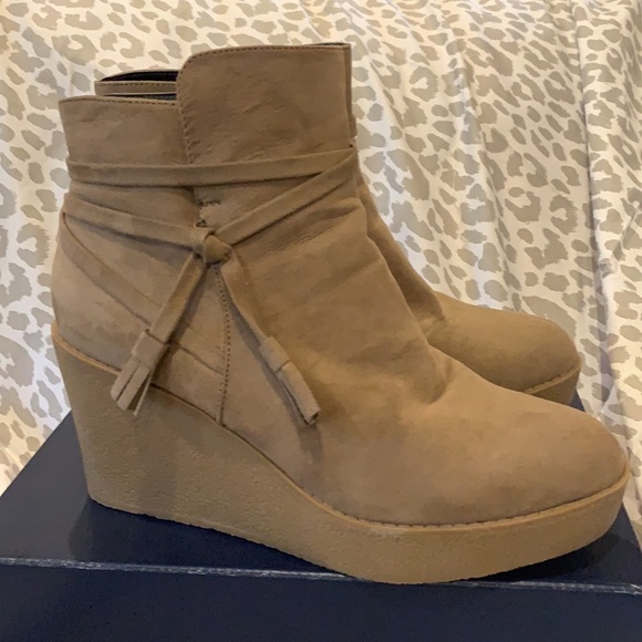 Platform Wedge Bootie - Picture 2 of 5